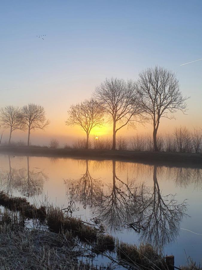 Wetering Vakantiehuis De Wilgenhof מראה חיצוני תמונה