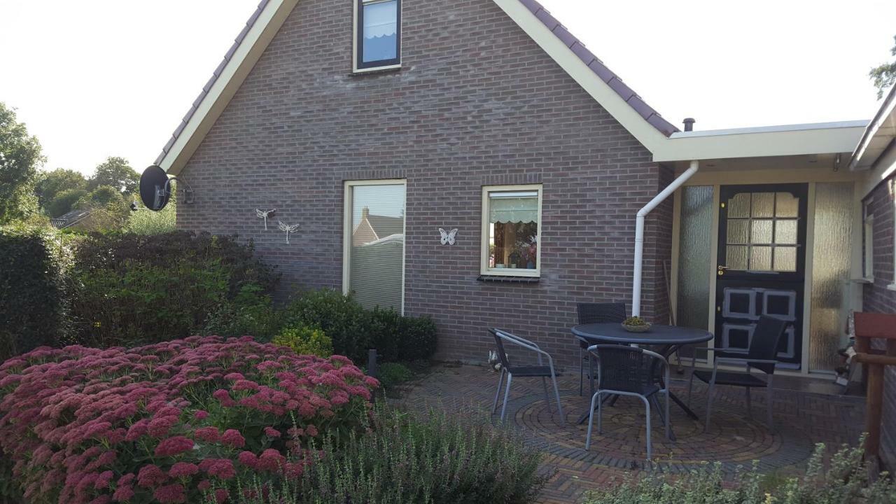 Wetering Vakantiehuis De Wilgenhof מראה חיצוני תמונה